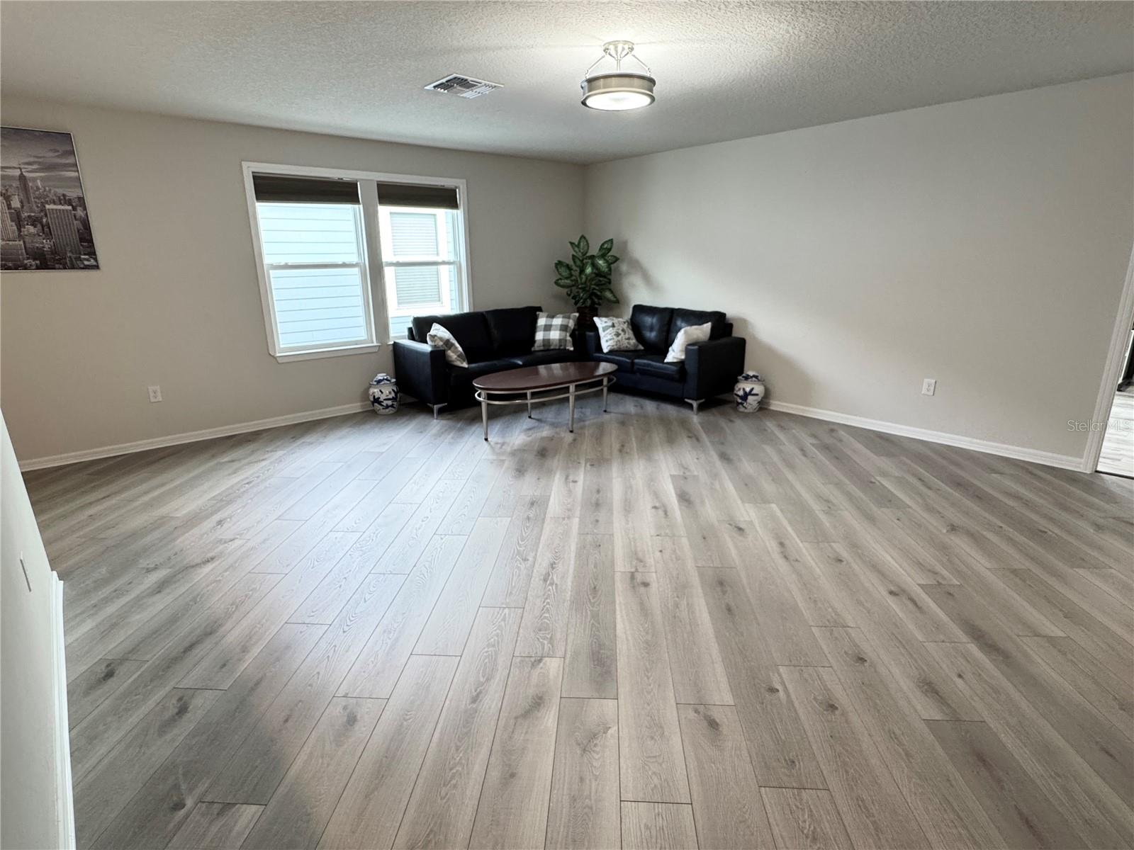 Image 32 of 65 For 3823 Spruce Creek Drive