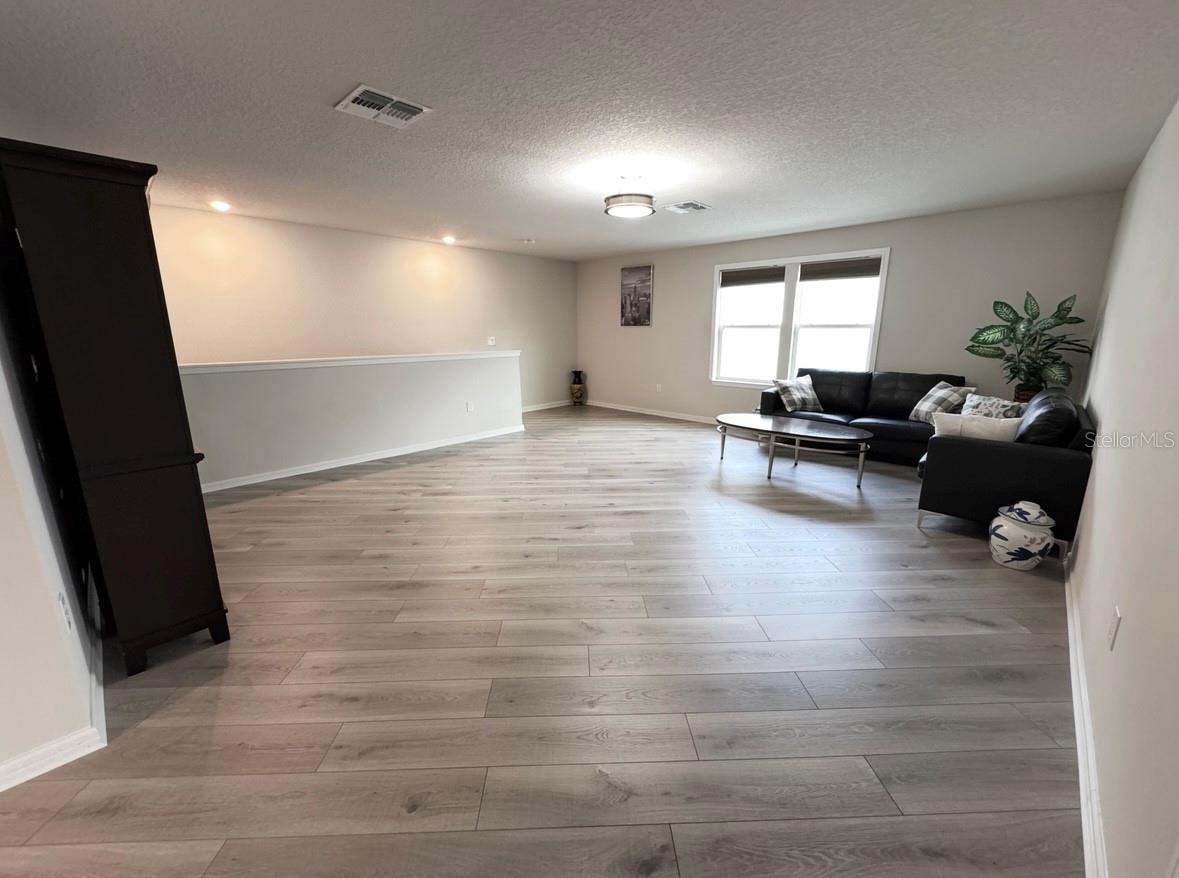 Image 34 of 65 For 3823 Spruce Creek Drive