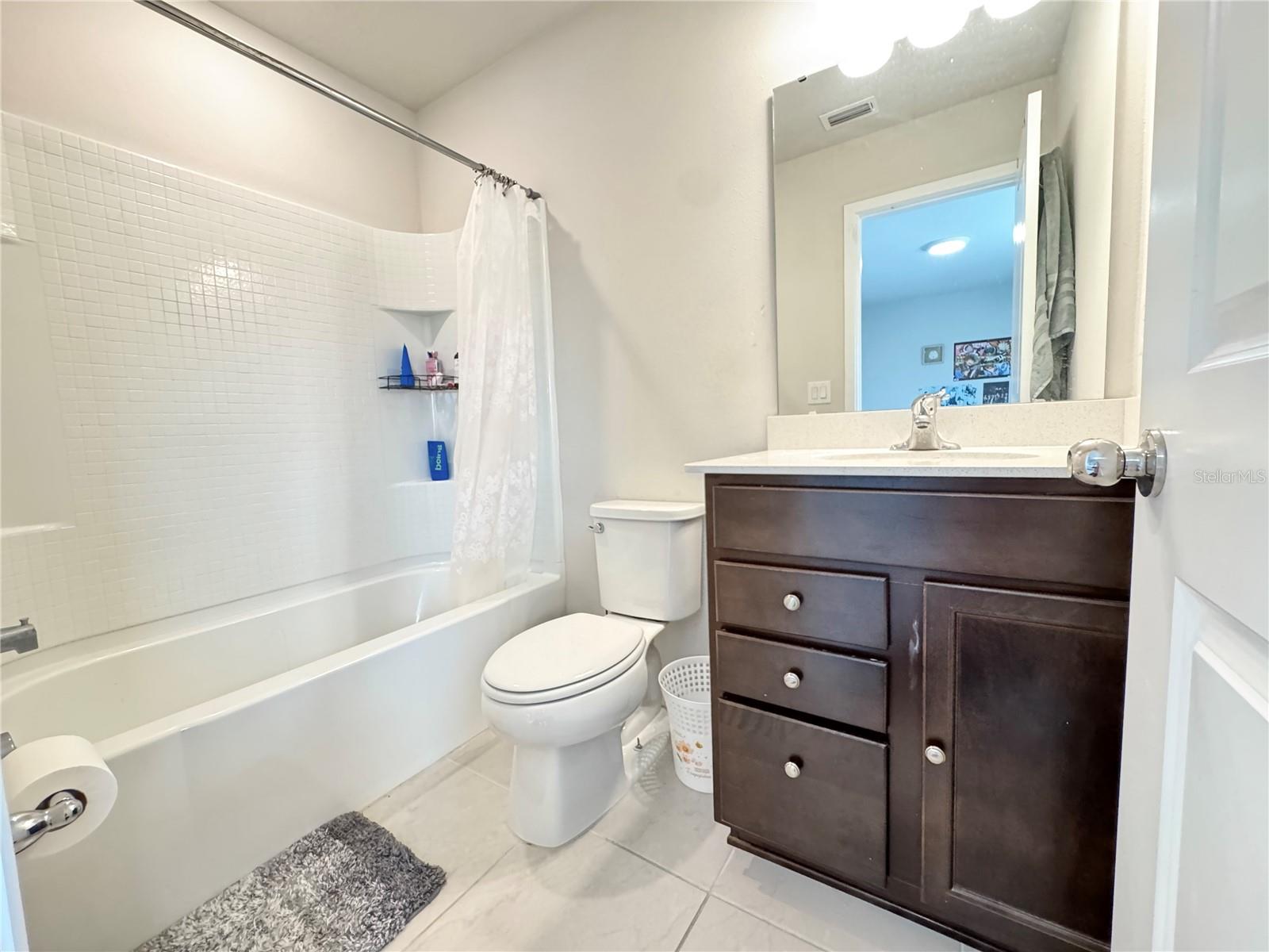 Image 43 of 65 For 3823 Spruce Creek Drive