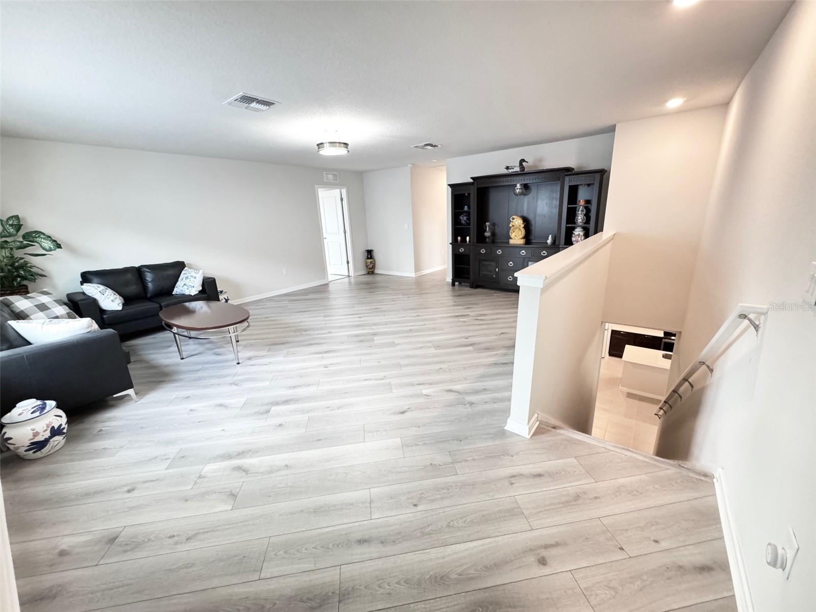 Image 47 of 65 For 3823 Spruce Creek Drive