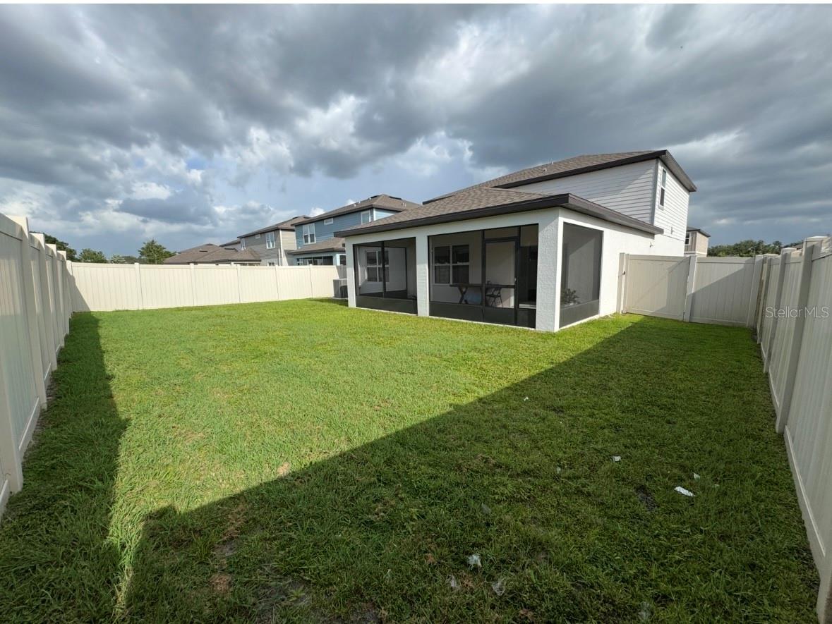 Image 52 of 65 For 3823 Spruce Creek Drive