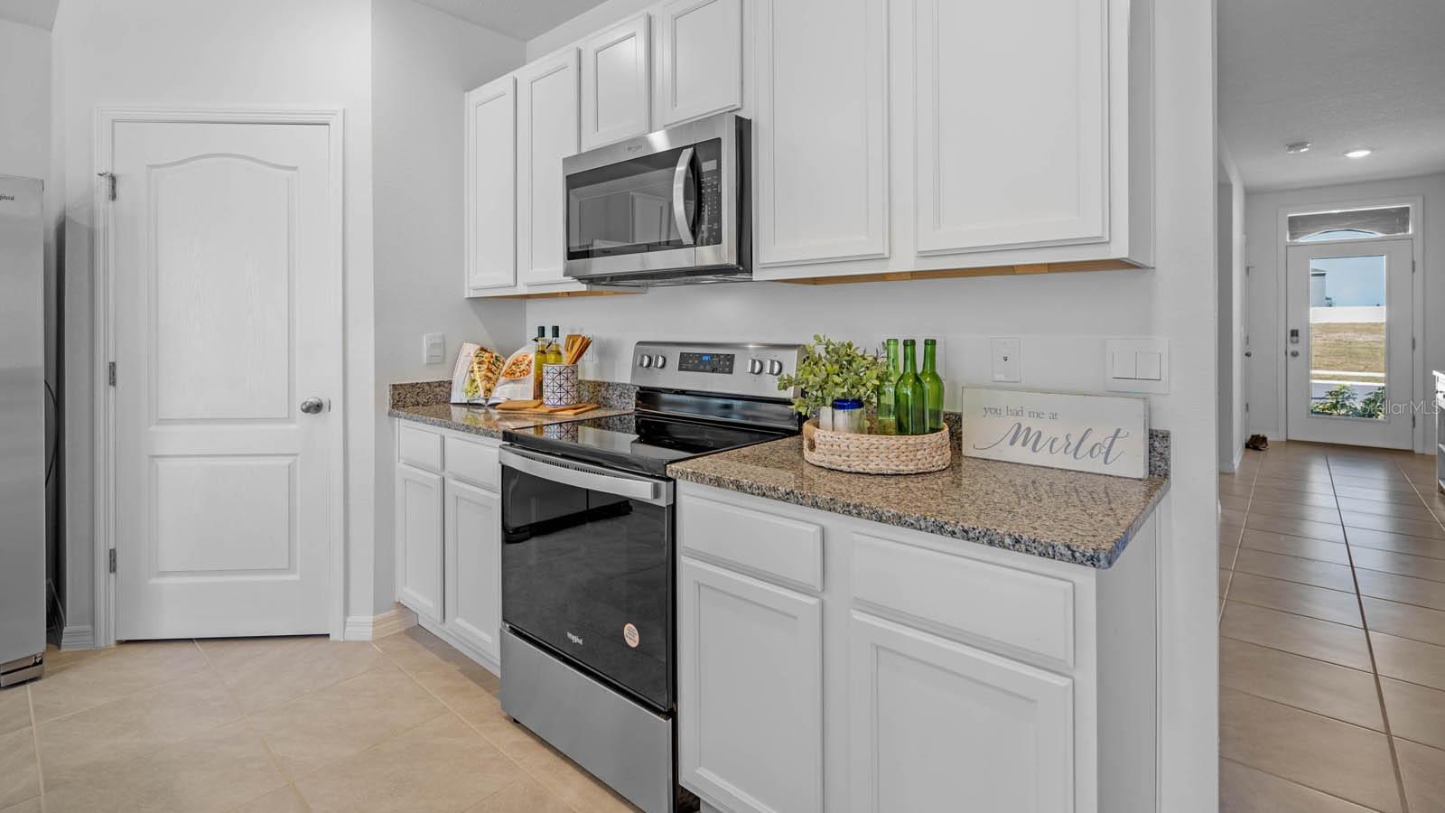 Image 15 of 27 For 208 Taylor Groves Drive