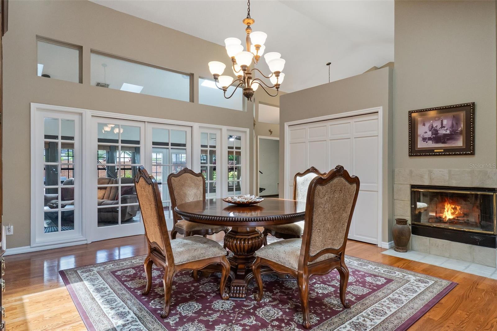Image 17 of 64 For 9324 Carolview Way