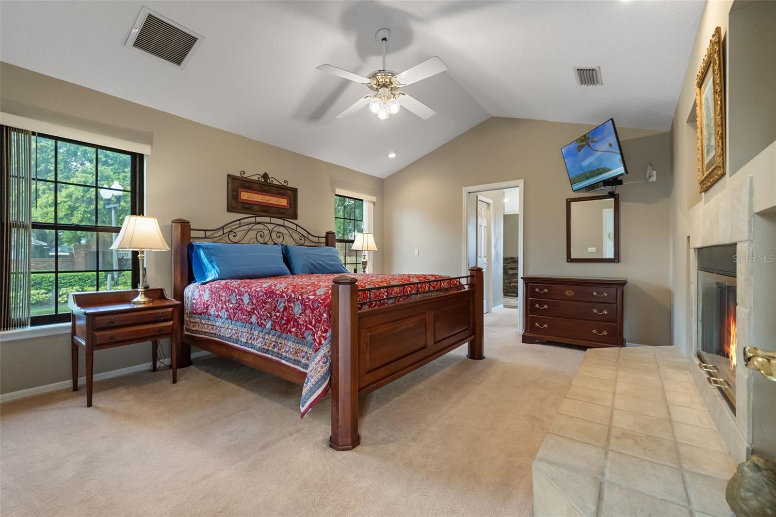 Image 19 of 64 For 9324 Carolview Way