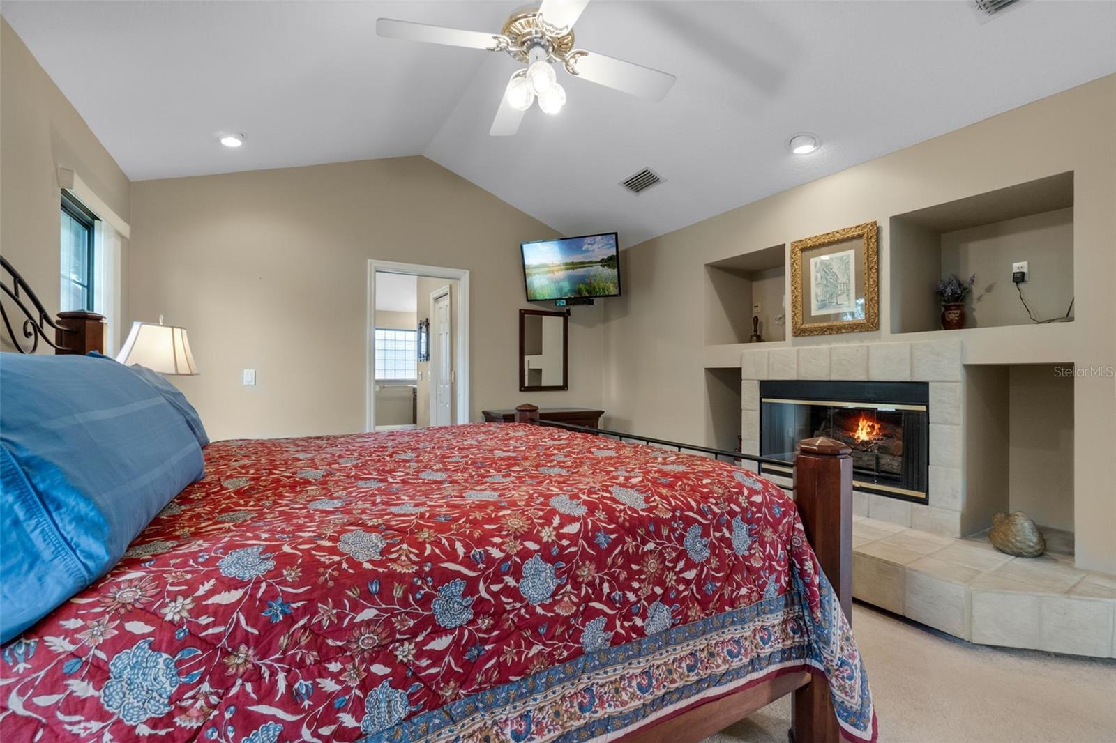 Image 20 of 64 For 9324 Carolview Way