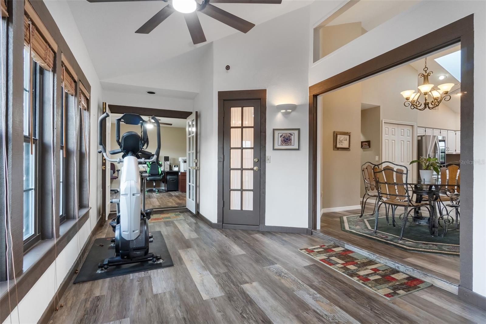 Image 37 of 64 For 9324 Carolview Way