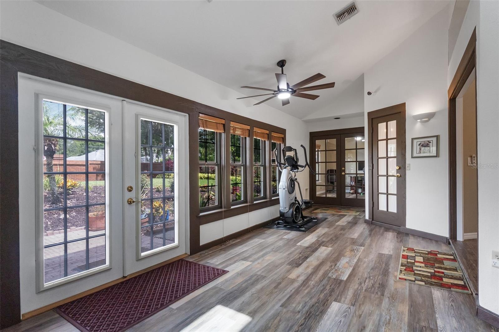 Image 38 of 64 For 9324 Carolview Way