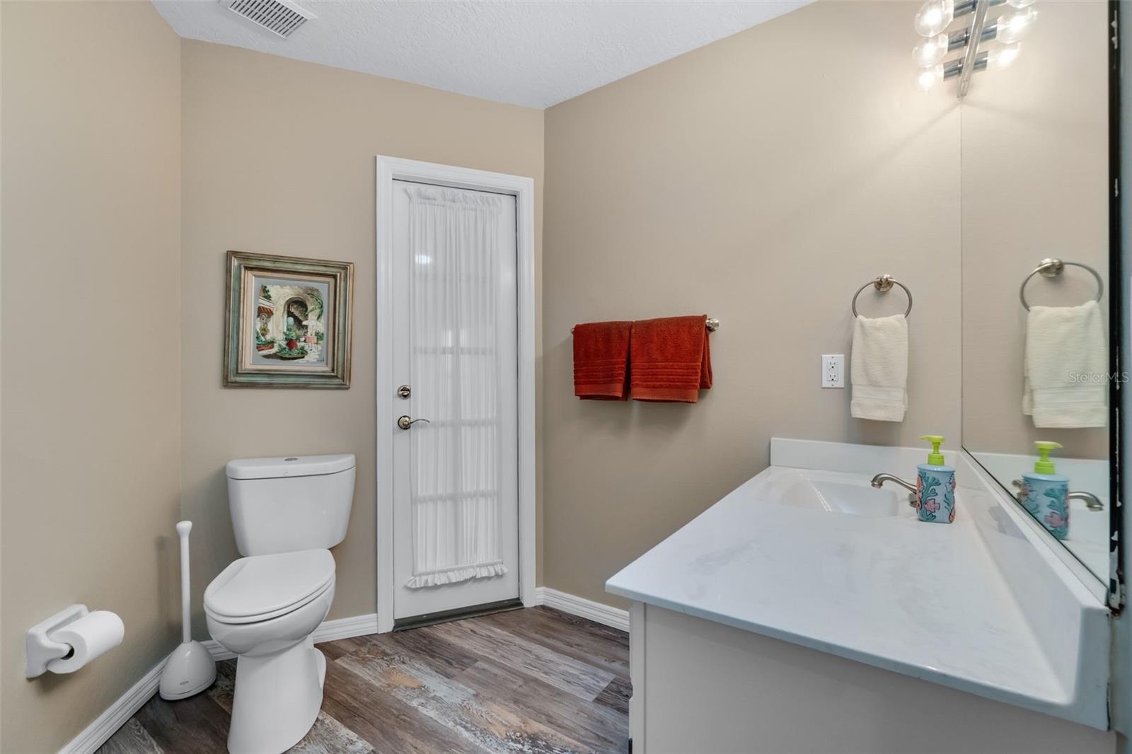 Image 46 of 64 For 9324 Carolview Way