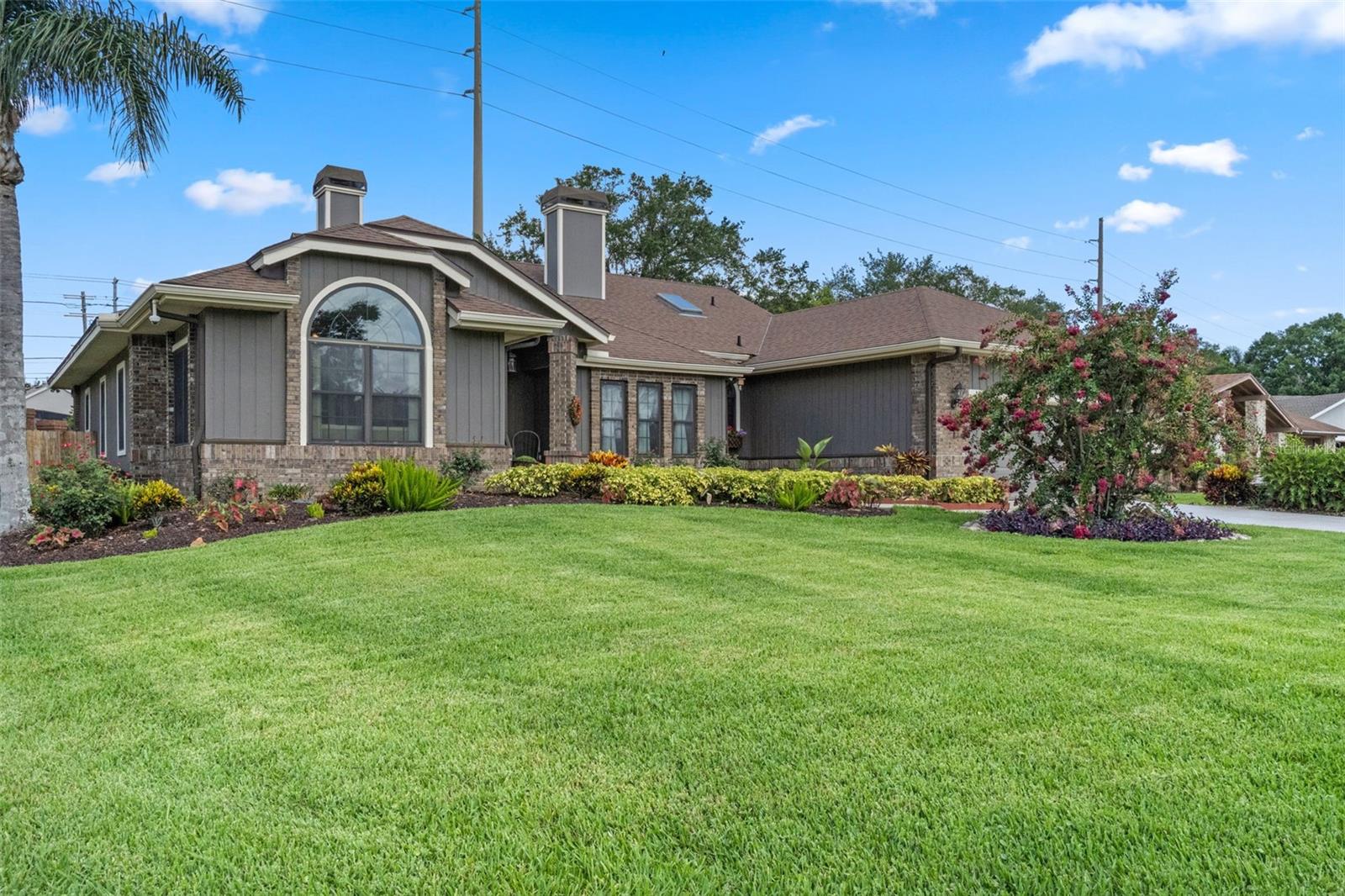 Image 5 of 64 For 9324 Carolview Way