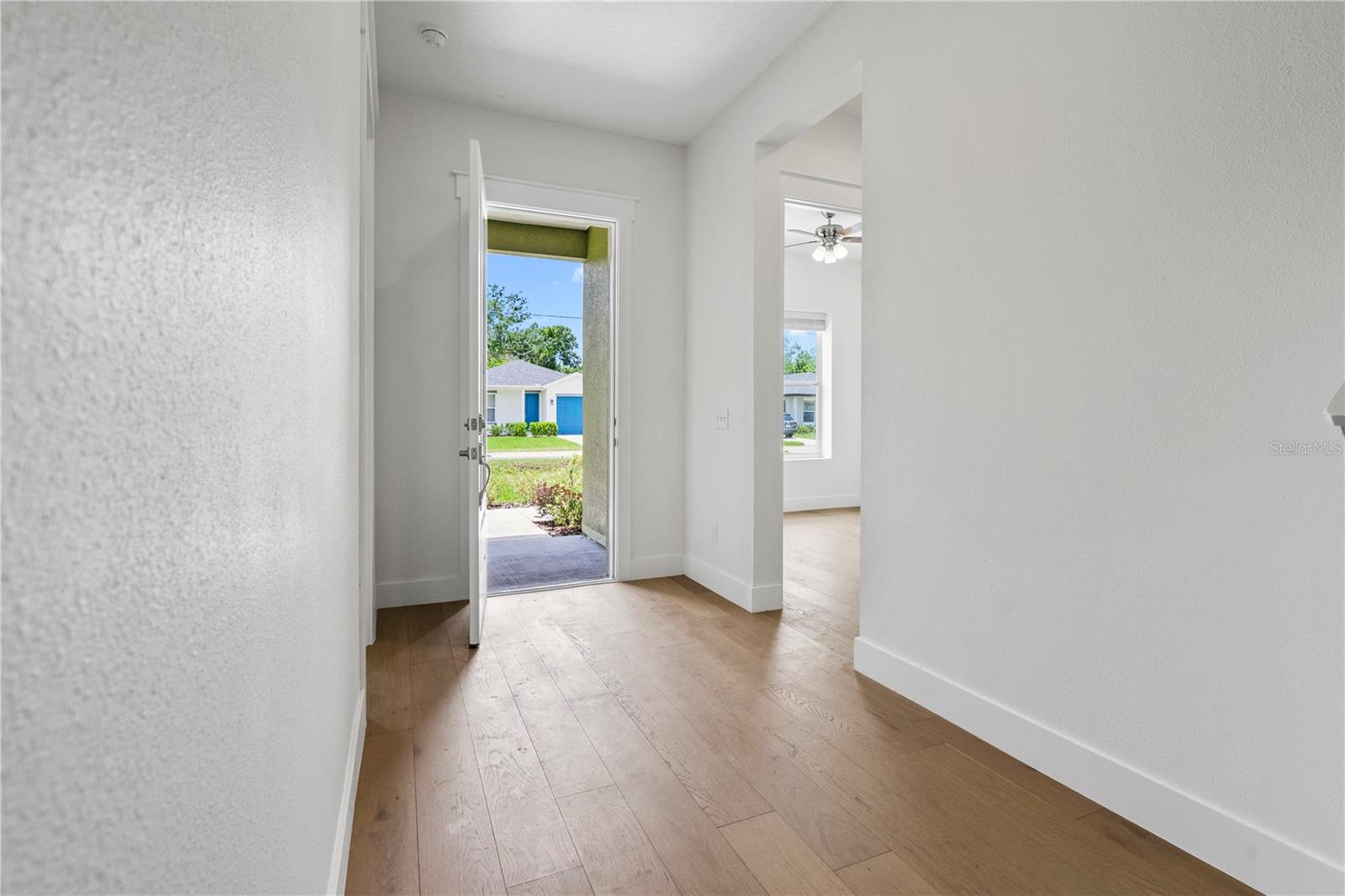 Image 31 of 58 For 1919 Sipes Avenue
