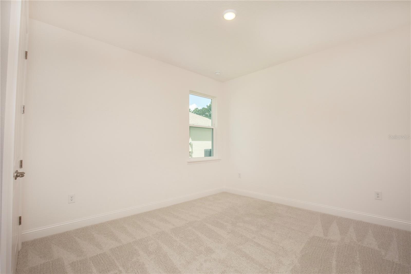 Image 23 of 35 For 130 Ryberry Drive