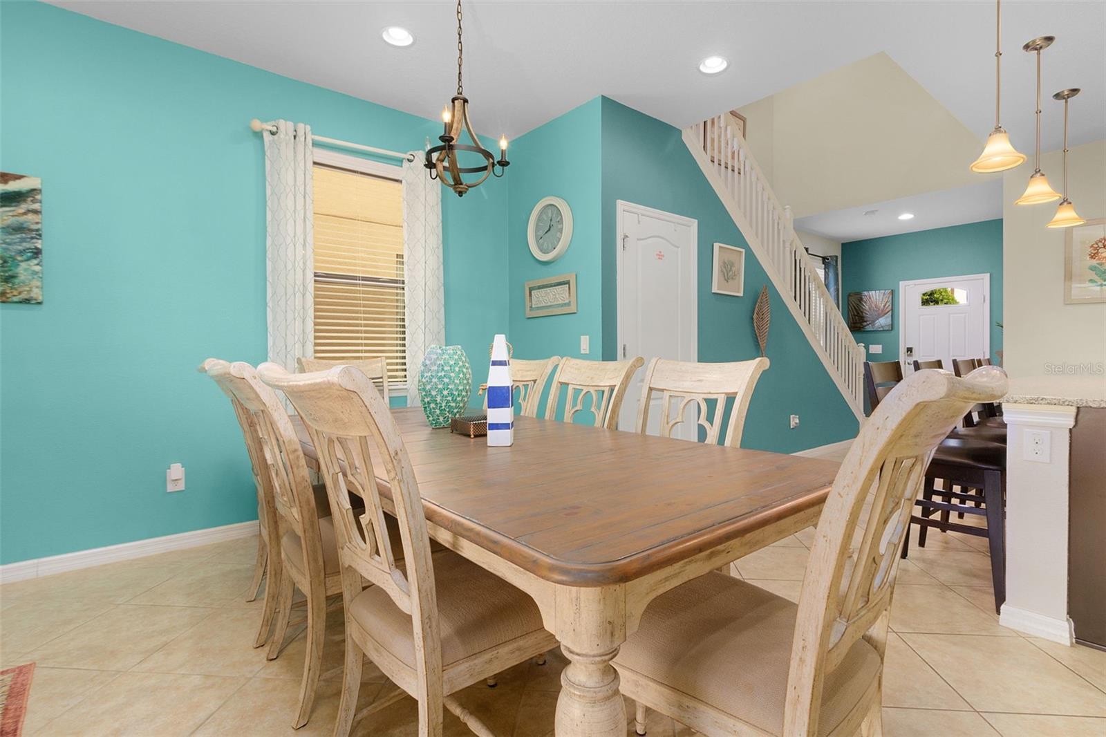Image 18 of 93 For 8912 Rhodes Street