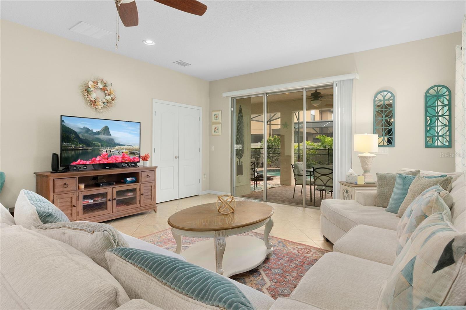 Image 22 of 93 For 8912 Rhodes Street