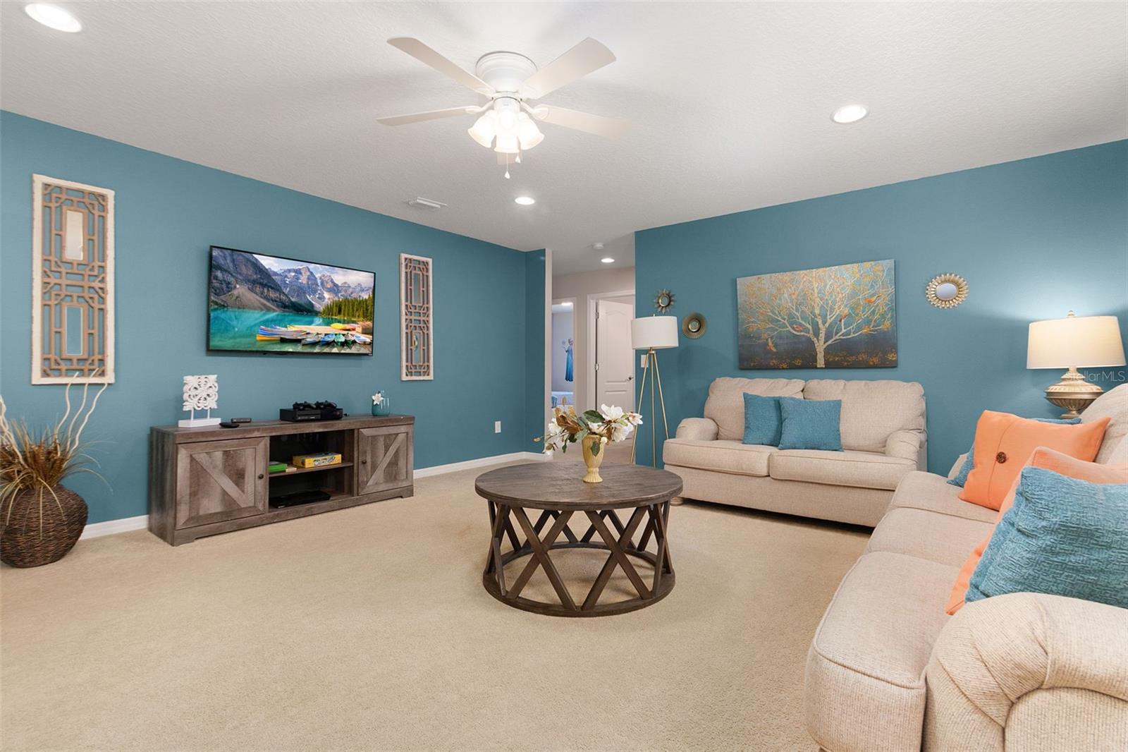 Image 33 of 93 For 8912 Rhodes Street