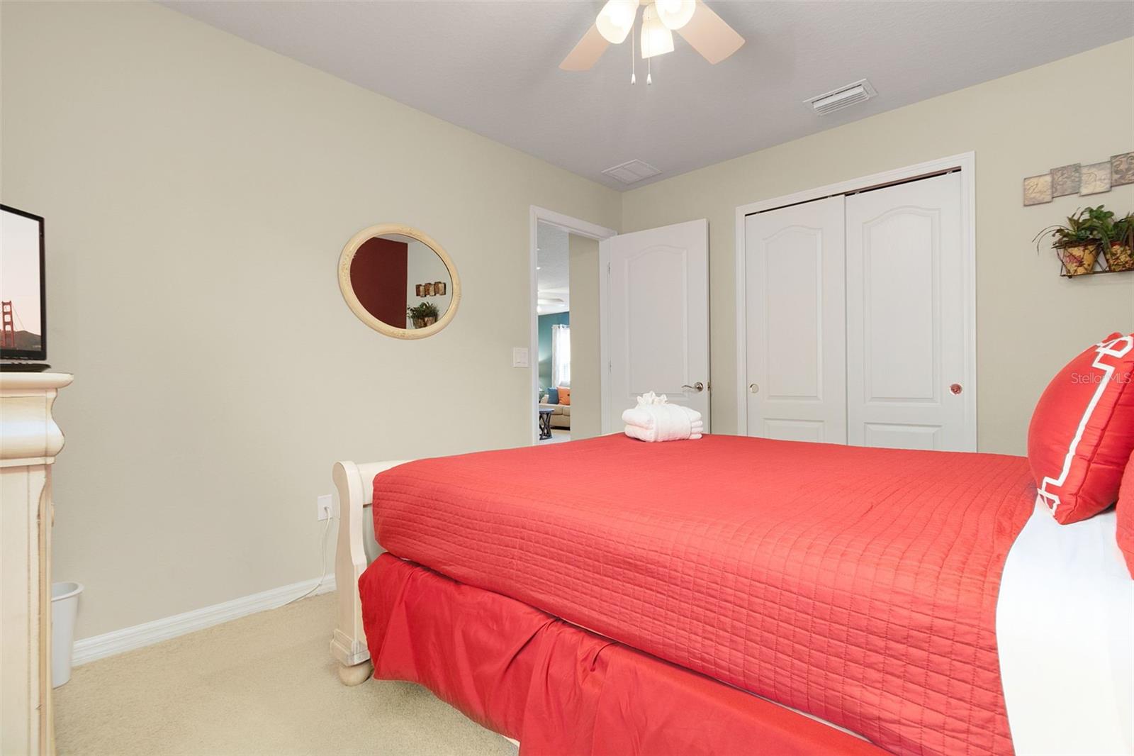 Image 44 of 93 For 8912 Rhodes Street