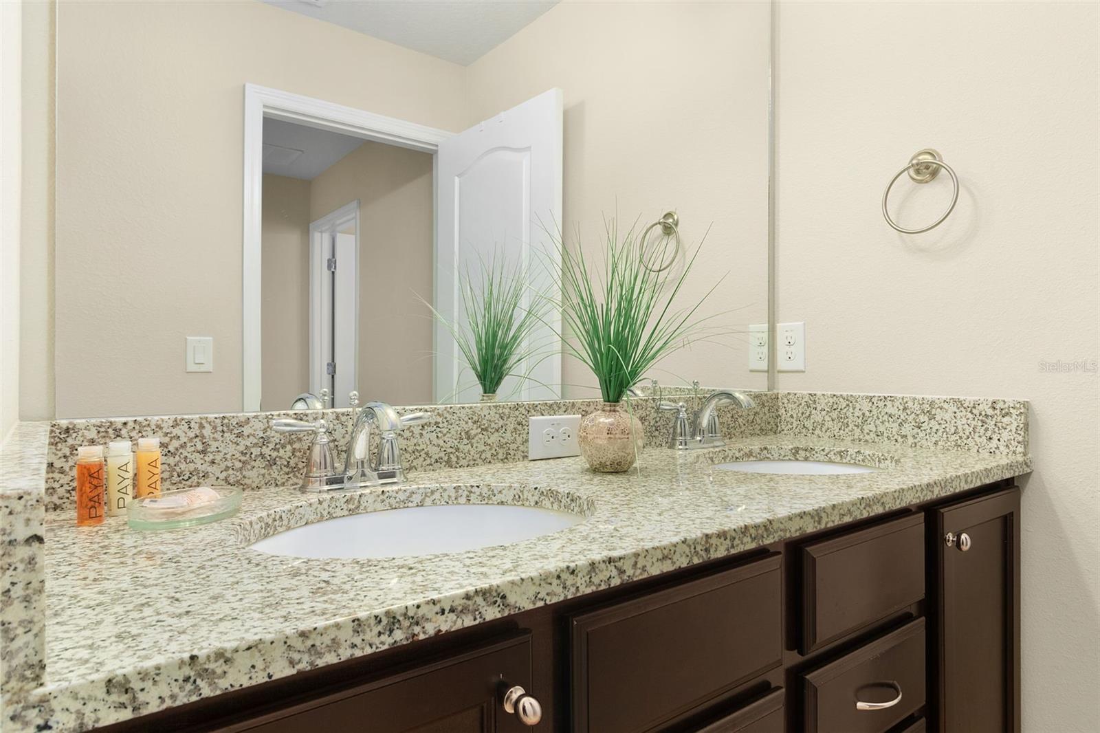Image 46 of 93 For 8912 Rhodes Street