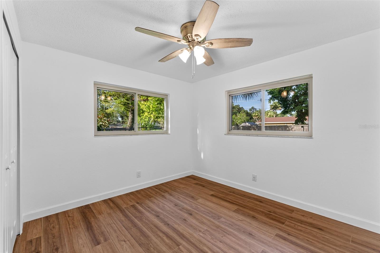 Image 13 of 32 For 241 Brittany Avenue