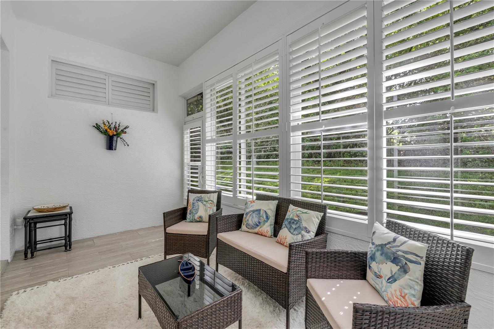Image 13 of 32 For 3017 Glin Circle