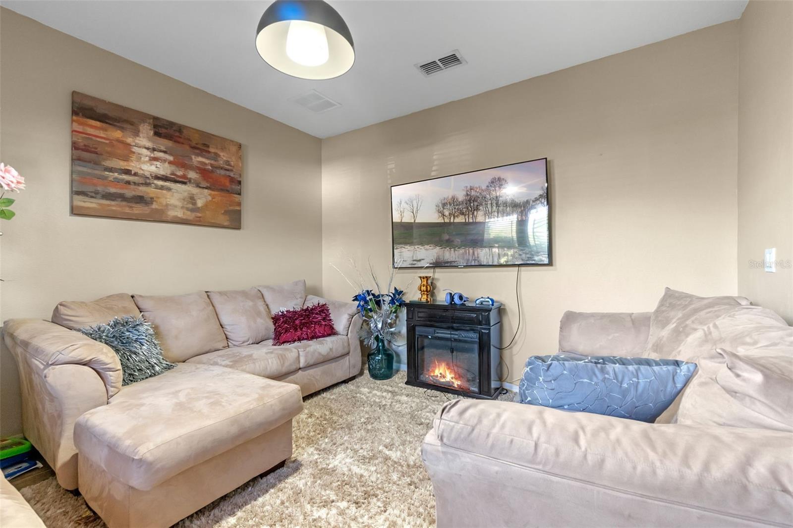 Image 3 of 46 For 3640 Sail Harbor Dr