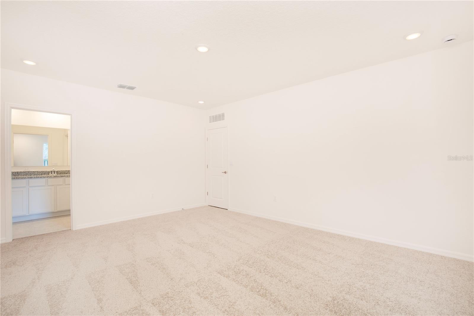 Image 13 of 42 For 61 Bruce Lane