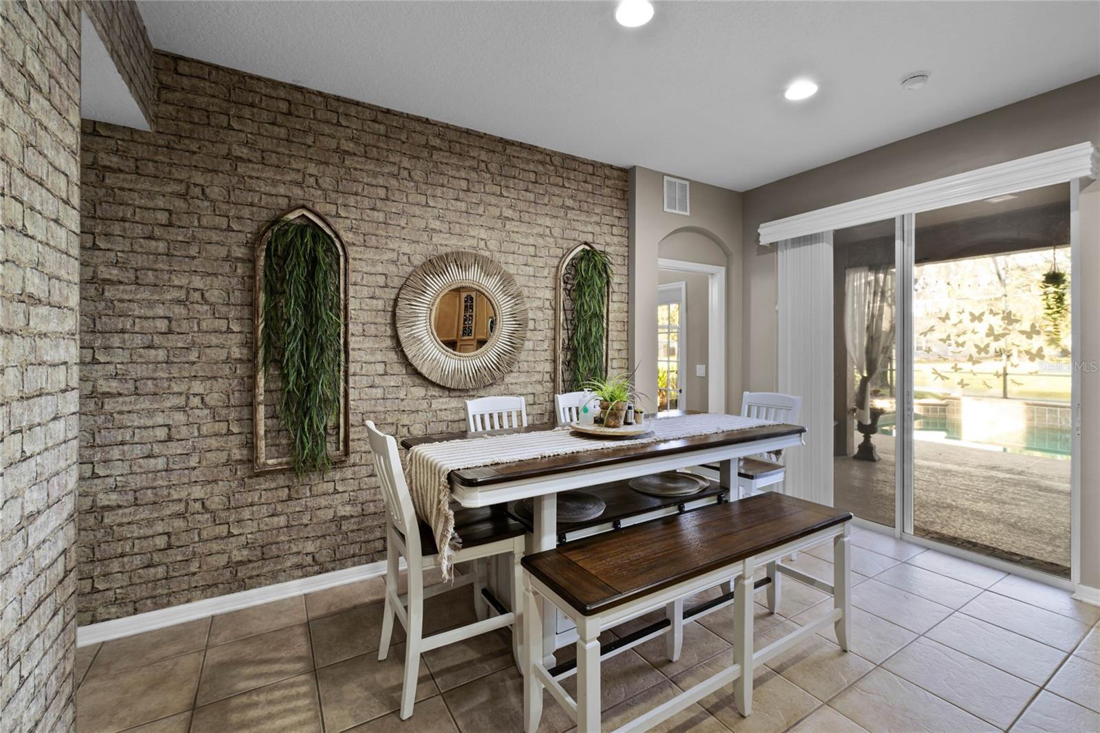 Image 14 of 40 For 7621 Brightwater Place