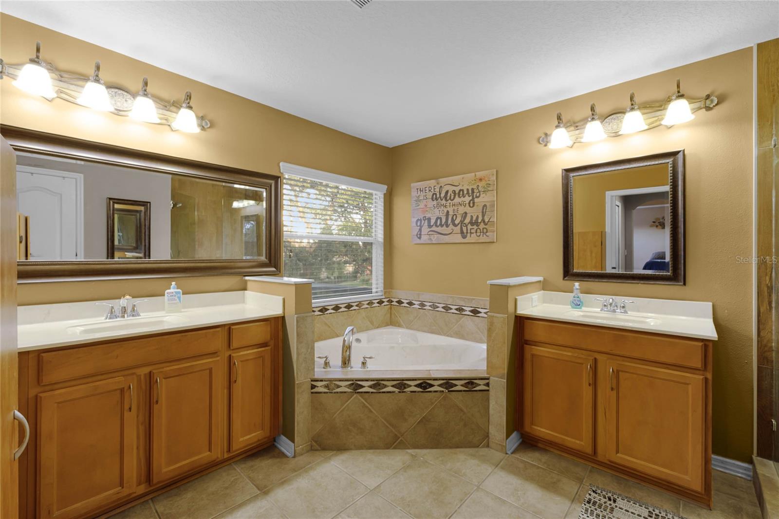 Image 22 of 40 For 7621 Brightwater Place