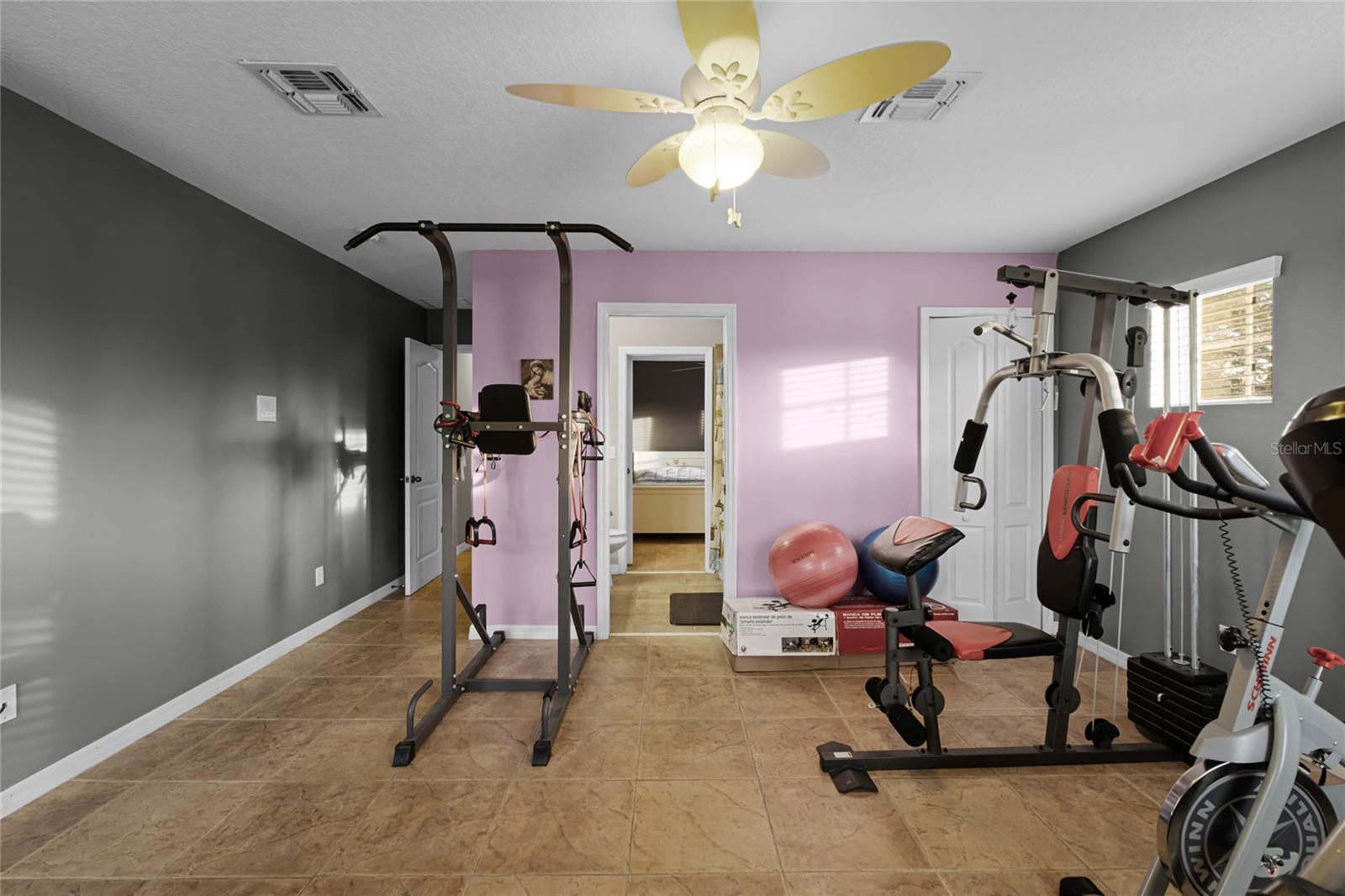 Image 33 of 40 For 7621 Brightwater Place