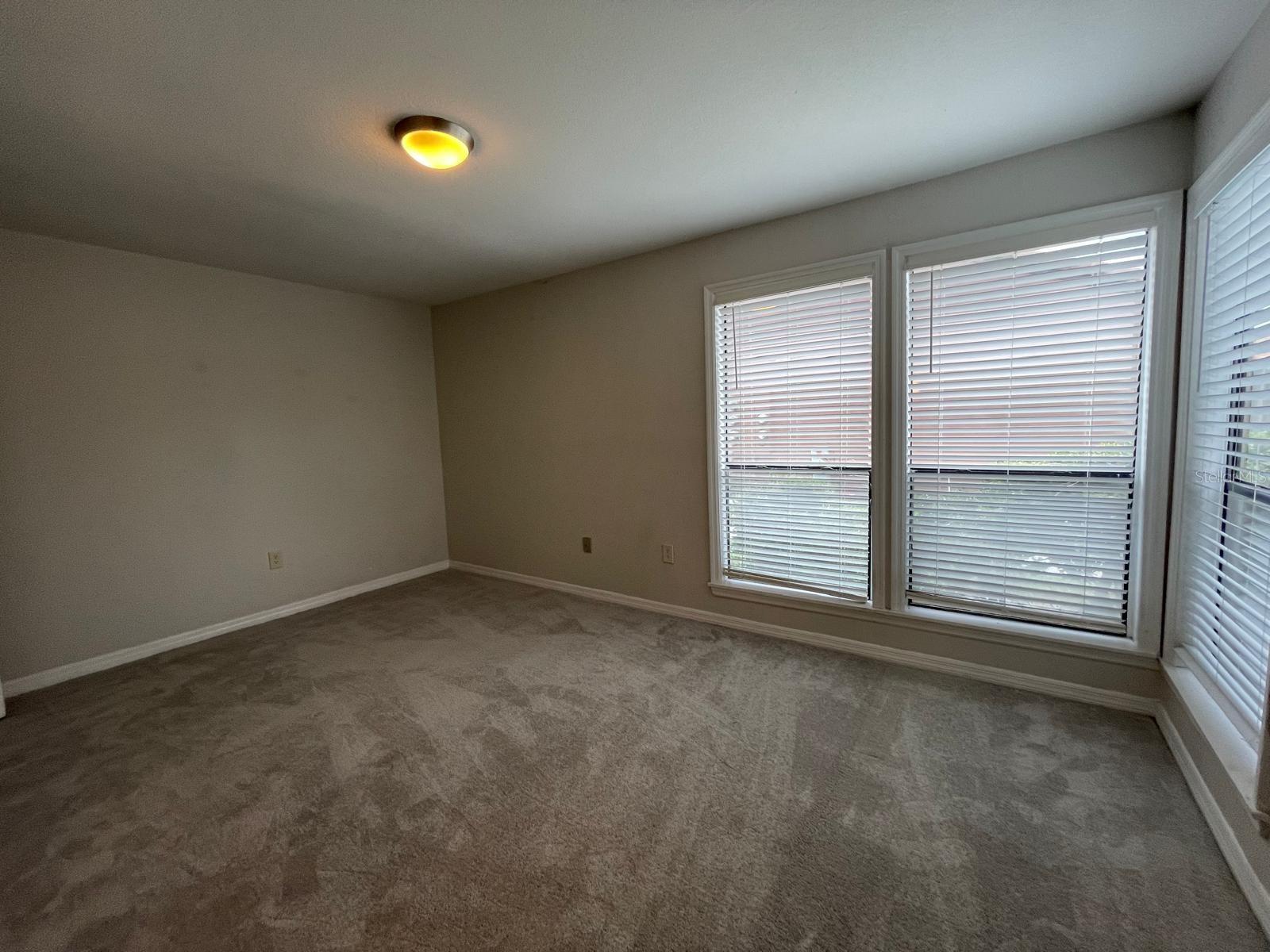 Image 15 of 31 For 614 Grenadine Court 614