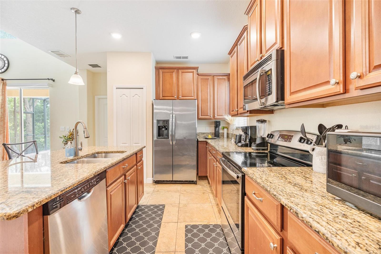 Image 16 of 37 For 2900 Banana Palm Drive