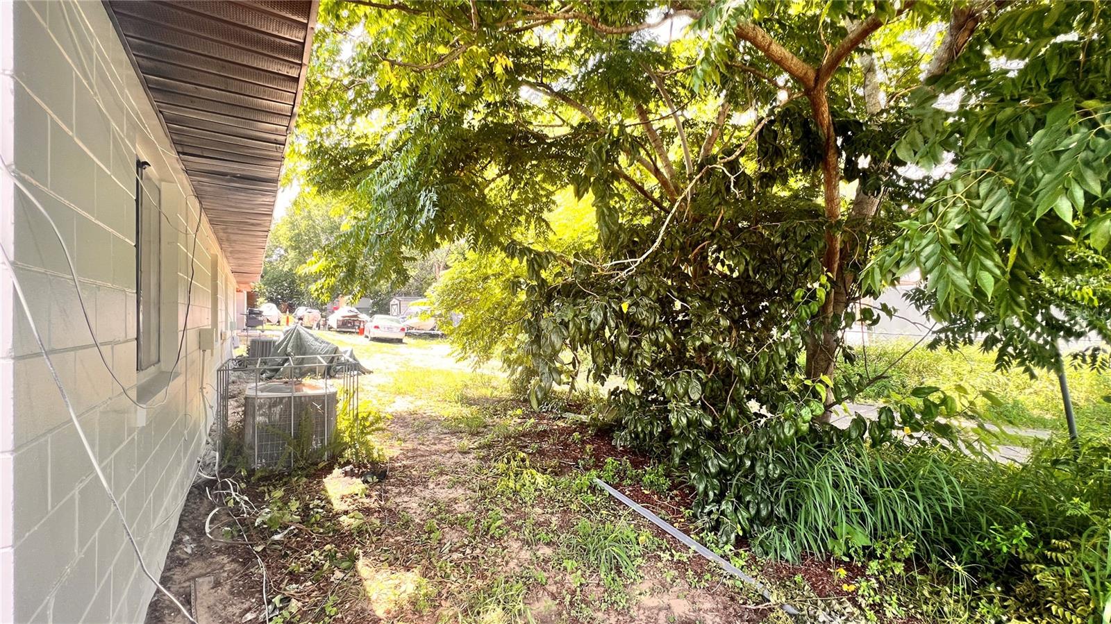 Image 5 of 25 For 5941 Amelia Street