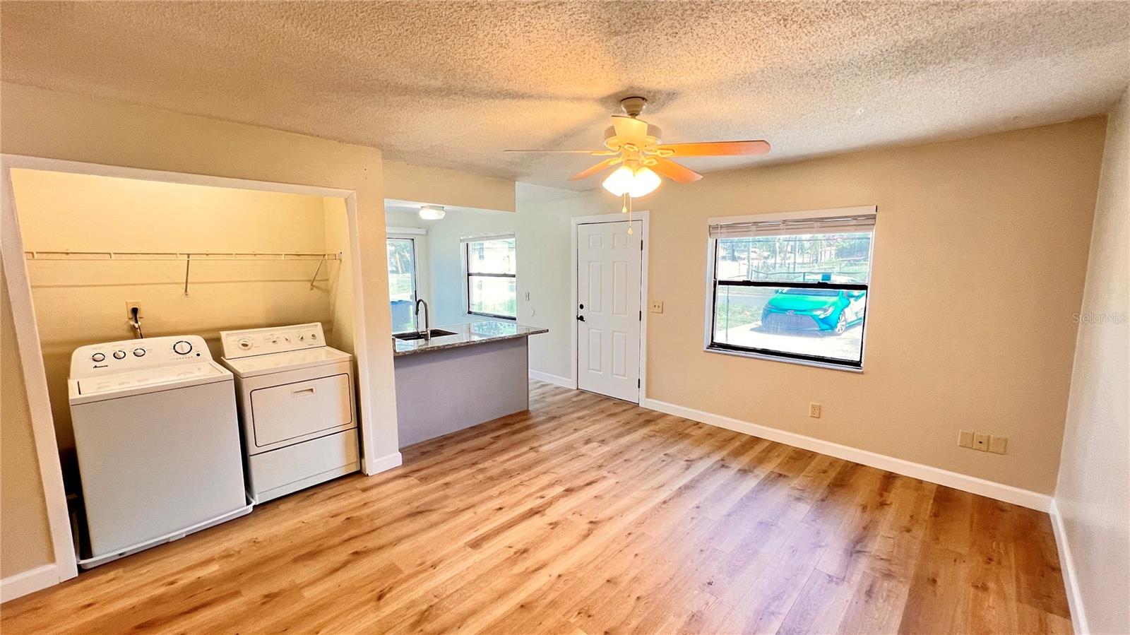 Image 8 of 25 For 5941 Amelia Street