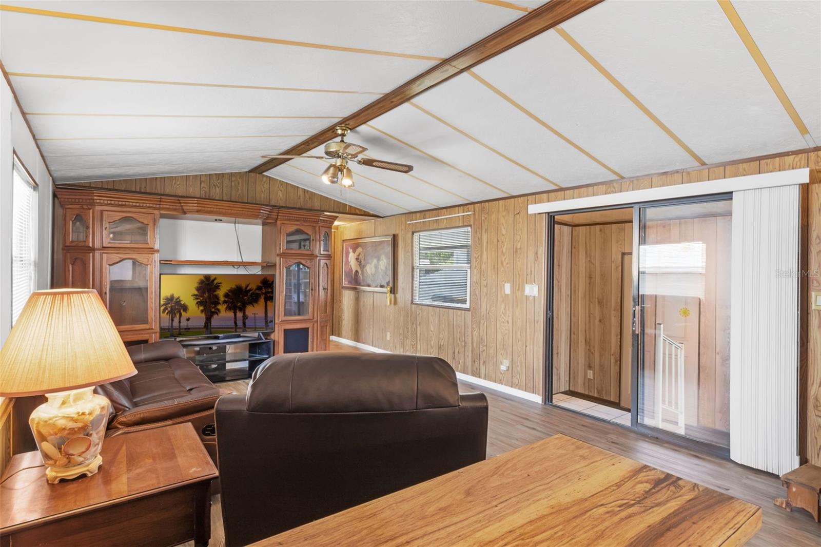 Image 6 of 34 For 2044 Thelma Drive