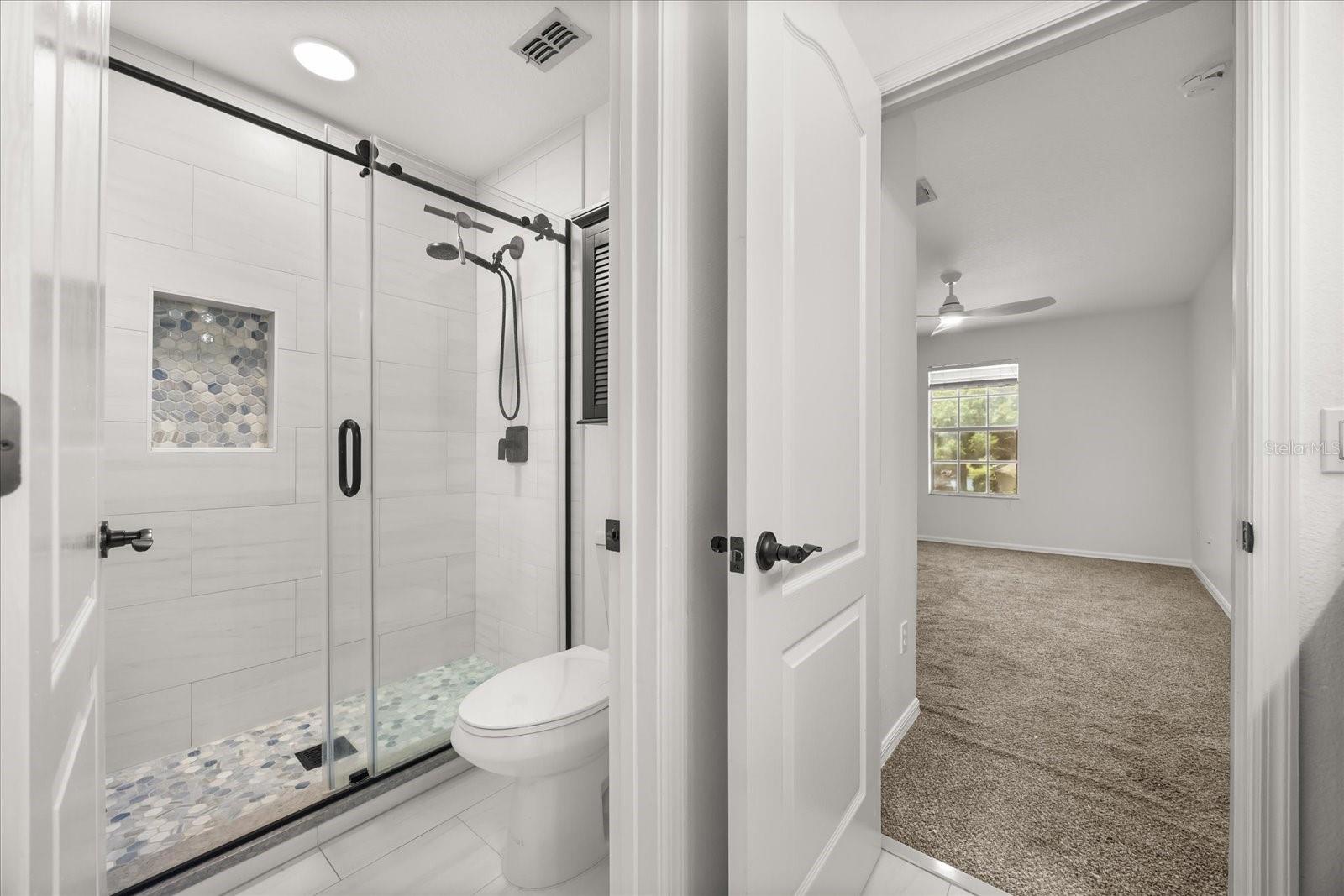 Image 39 of 56 For 10308 Emerald Woods Avenue