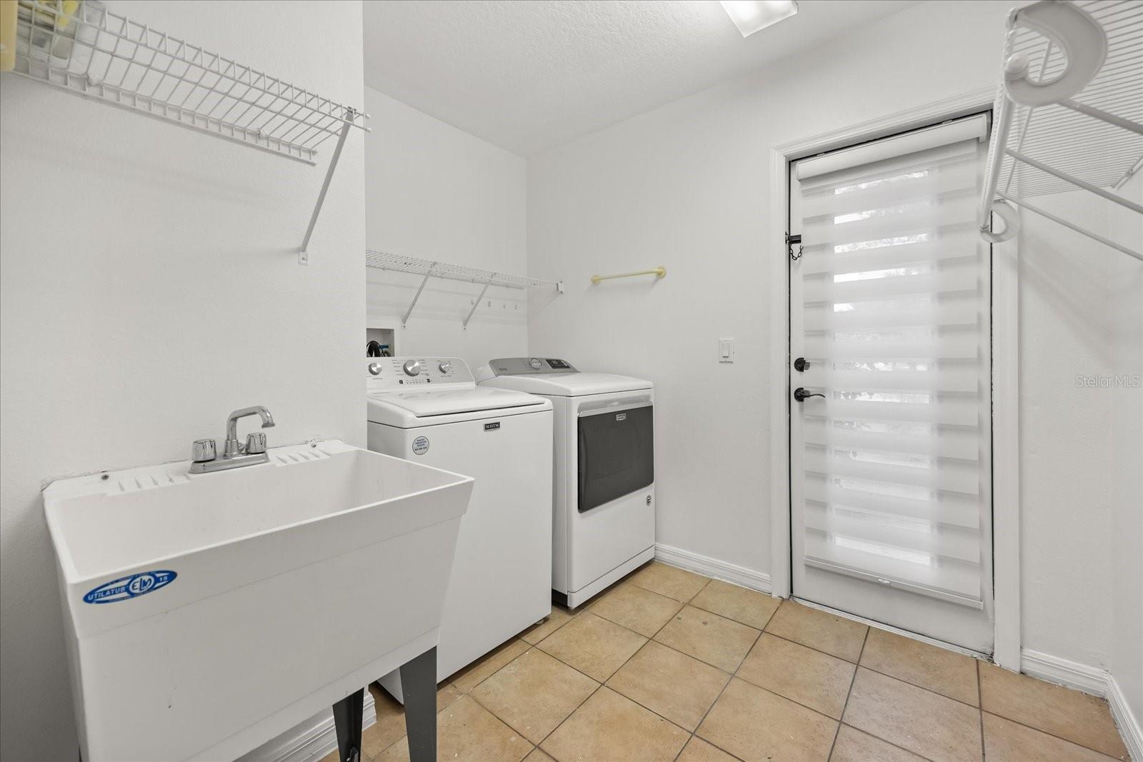 Image 46 of 56 For 10308 Emerald Woods Avenue