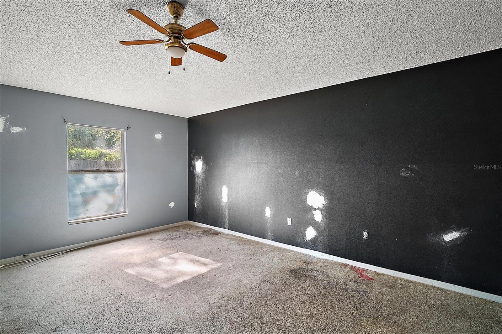 Image 15 of 18 For 979 Mayfair Street