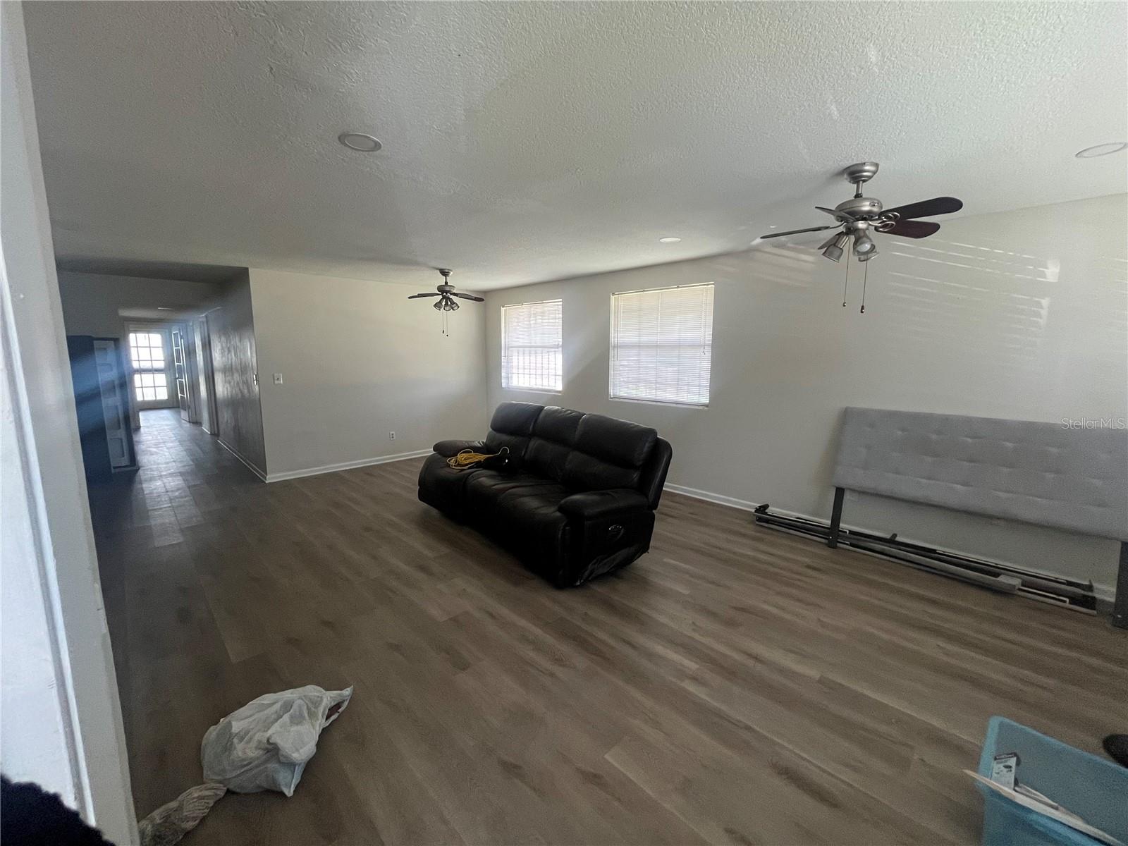 Image 3 of 11 For 4204 Columbia Street