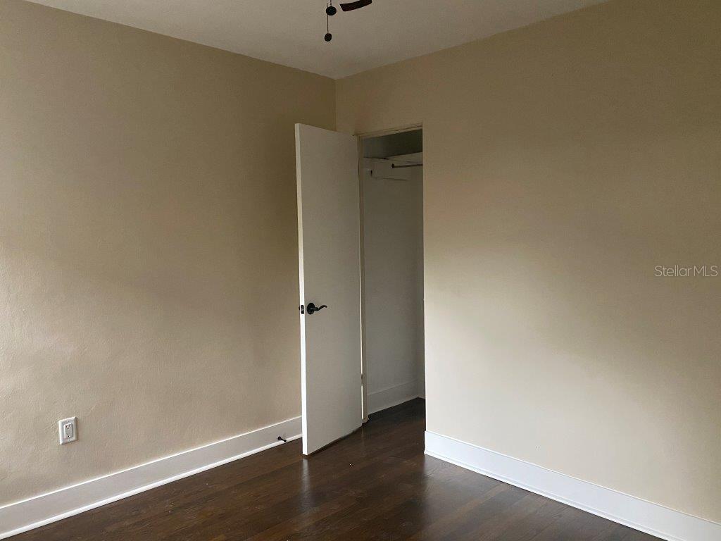 Image 12 of 14 For 804 Thornton Avenue