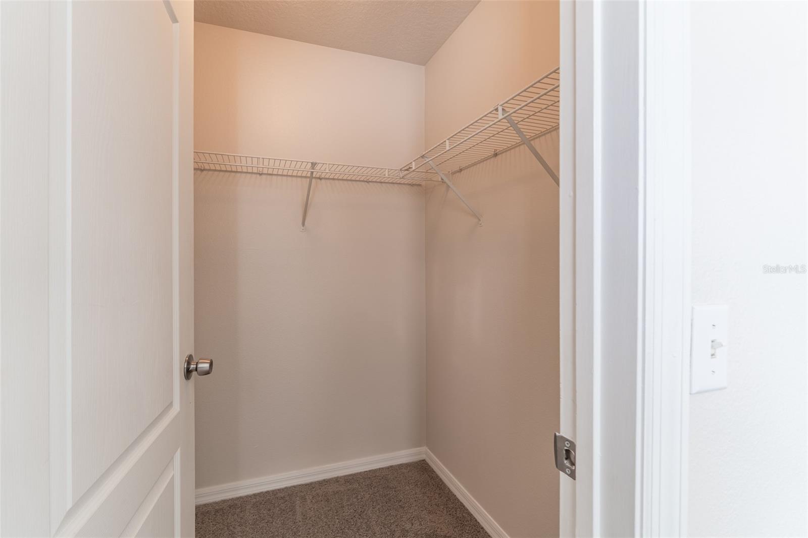 Image 29 of 37 For 1129 Royal Ridge Drive