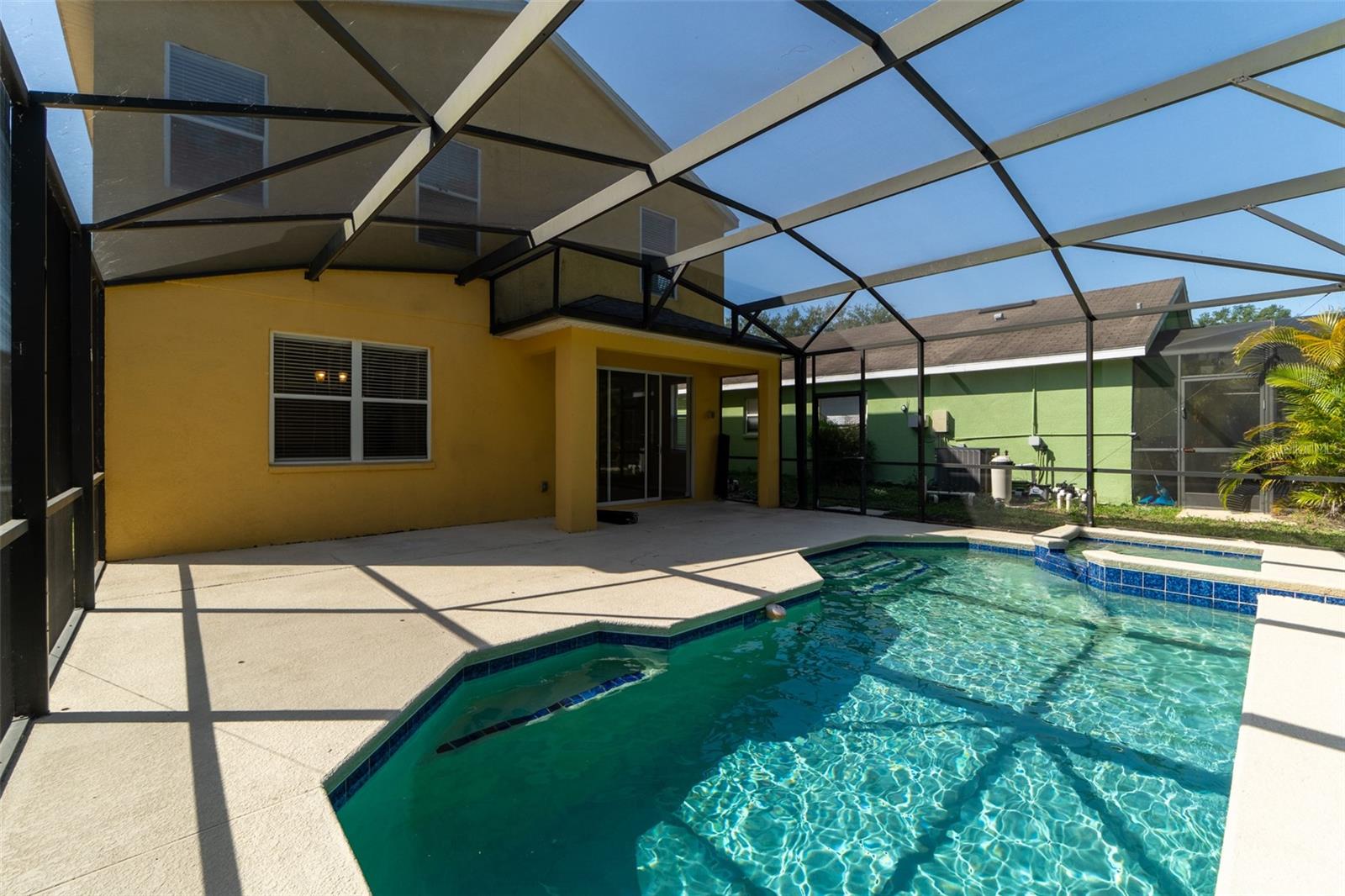 Image 33 of 37 For 1129 Royal Ridge Drive