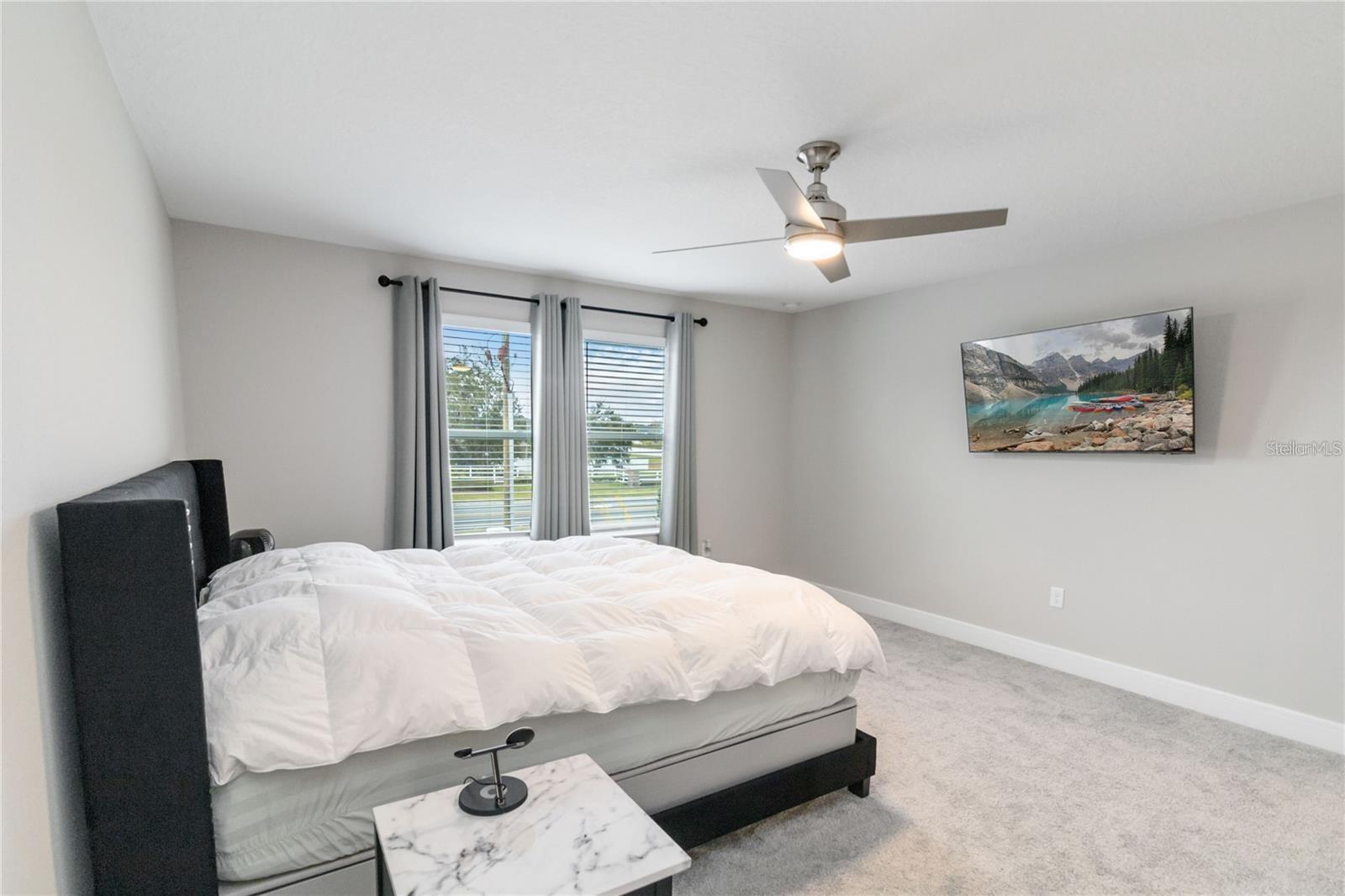 Image 16 of 28 For 4067 Meandering Bay Drive