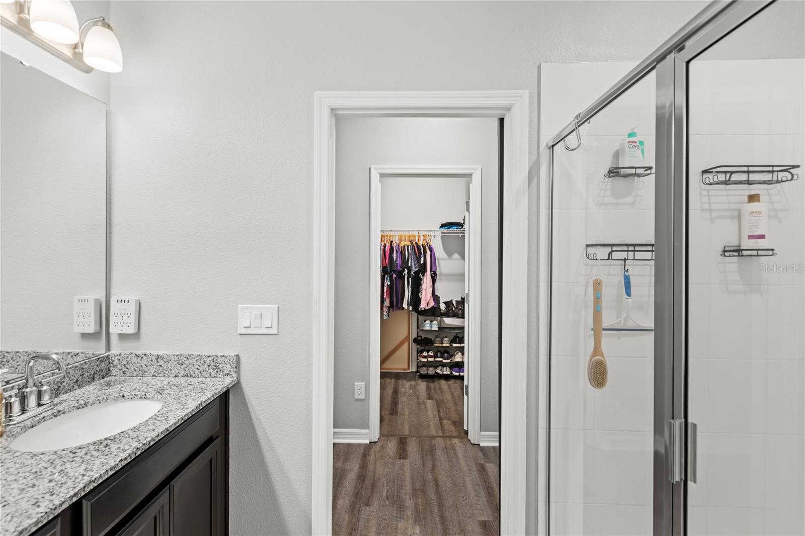Image 22 of 49 For 15577 Willow Arbor Circle
