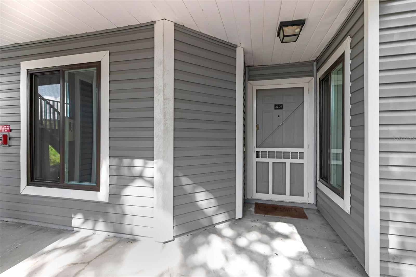Image 14 of 25 For 2206 Stonington Avenue 2206
