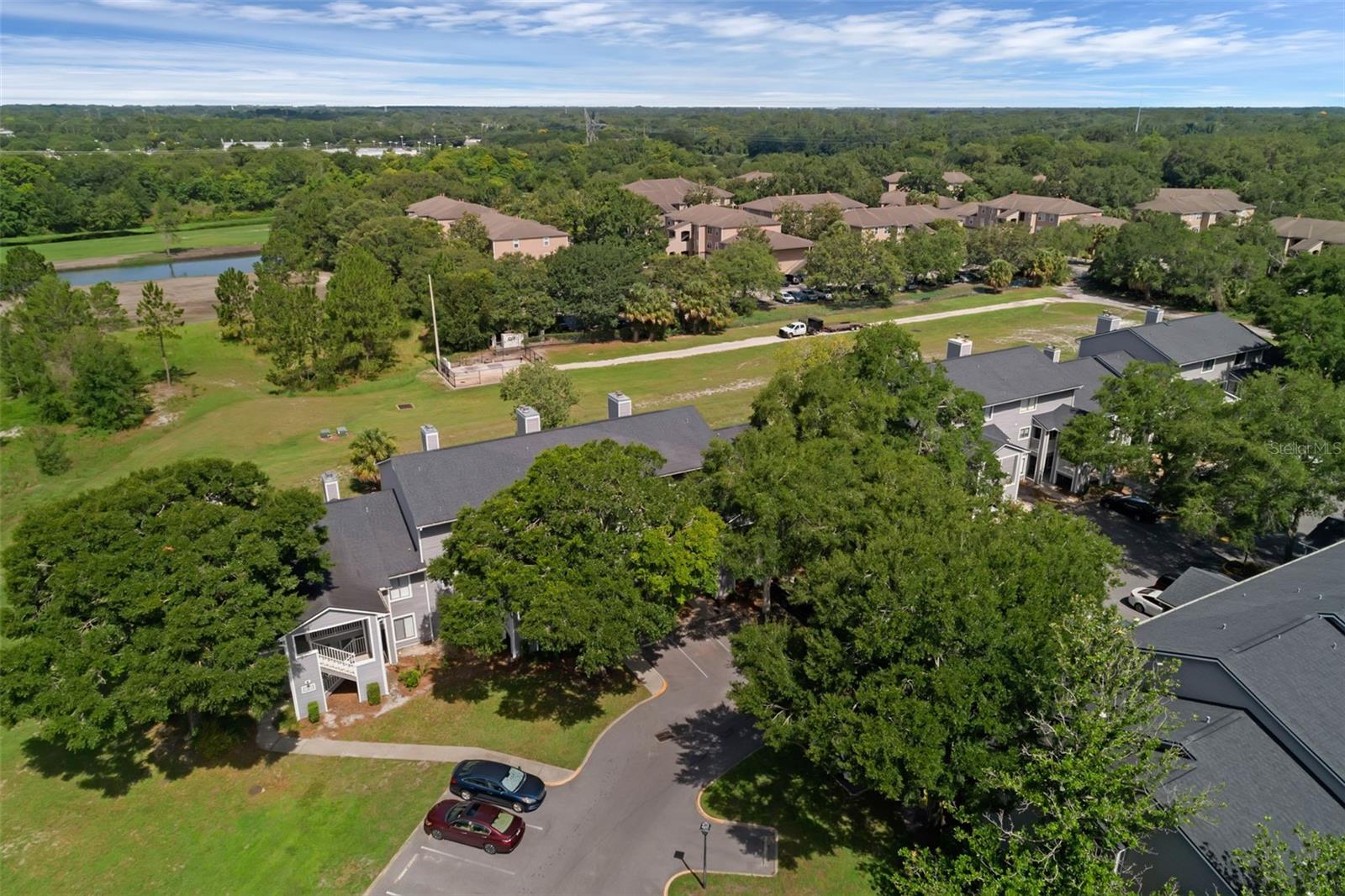 Image 17 of 25 For 2206 Stonington Avenue 2206
