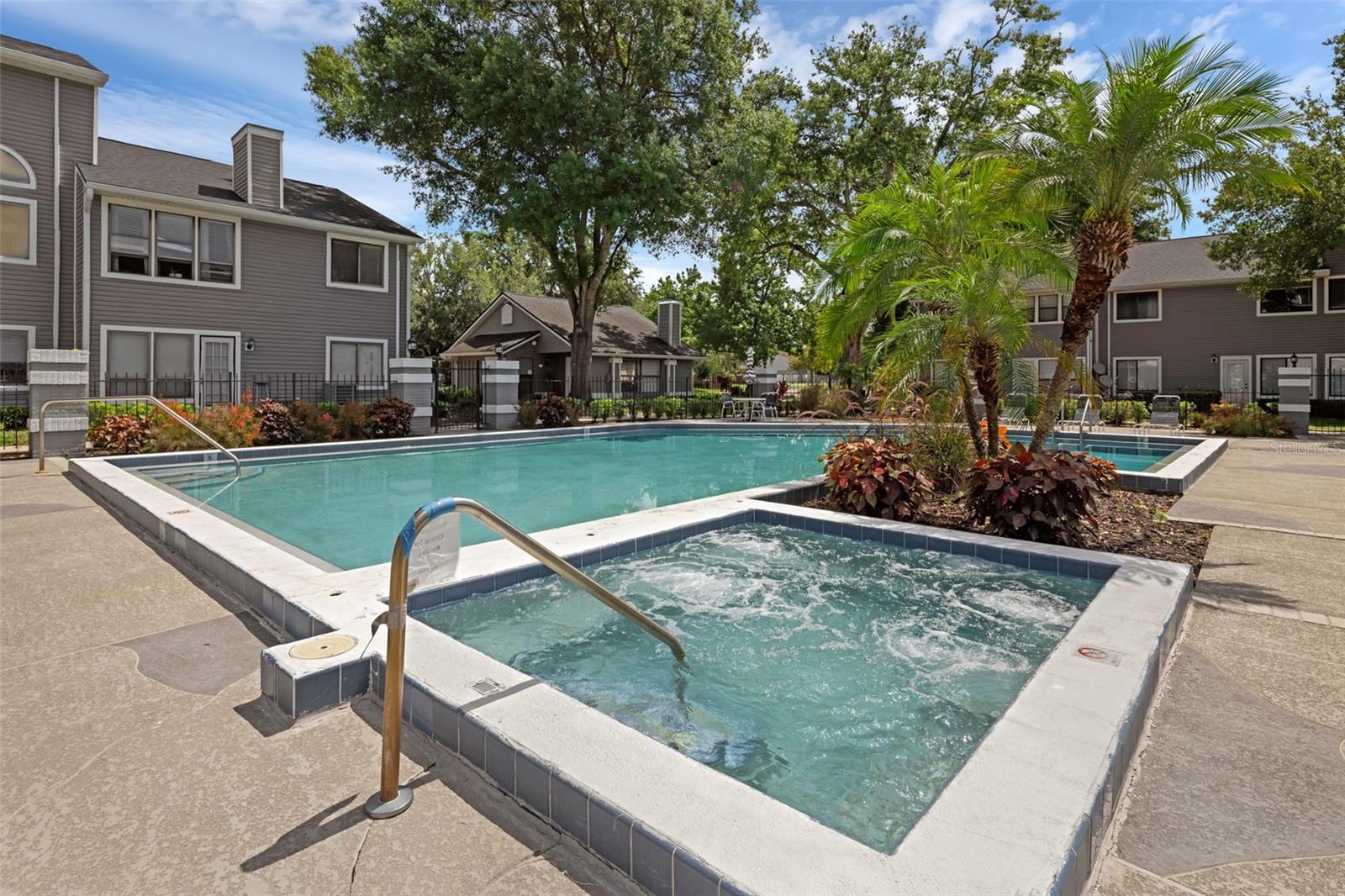 Image 21 of 25 For 2206 Stonington Avenue 2206