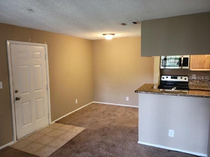 Image 4 of 23 For 236 Afton Square 207