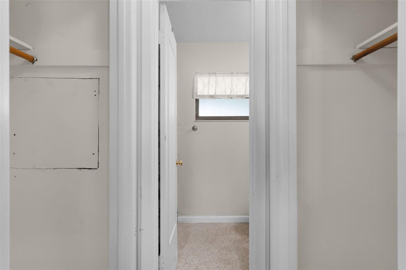 Image 8 of 51 For 10800 Fernando Street