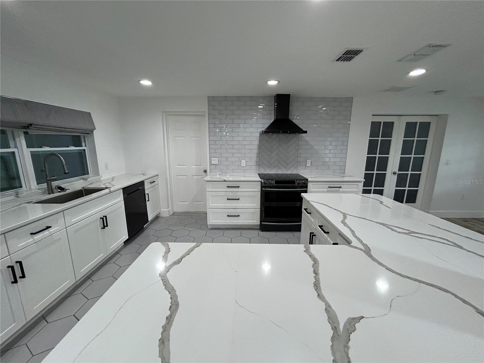 Image 31 of 55 For 1130 Lake Brantley Road