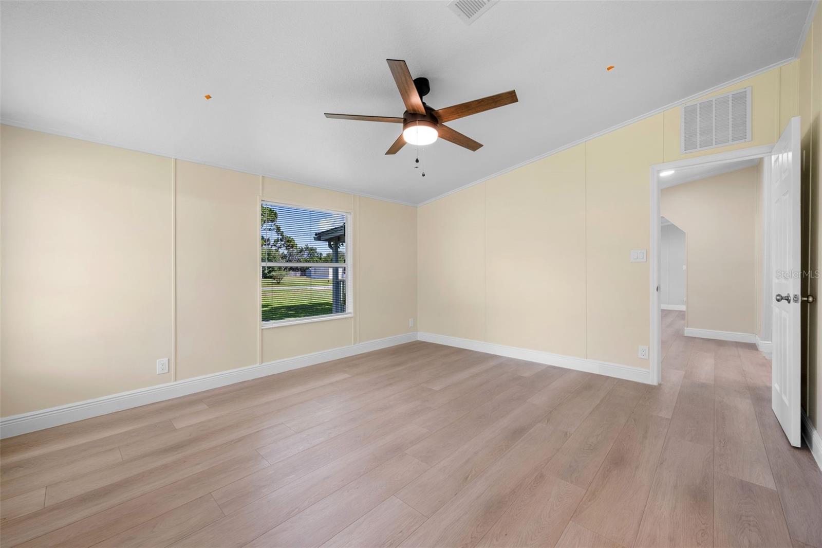 Image 20 of 44 For 171 Sandpine Court
