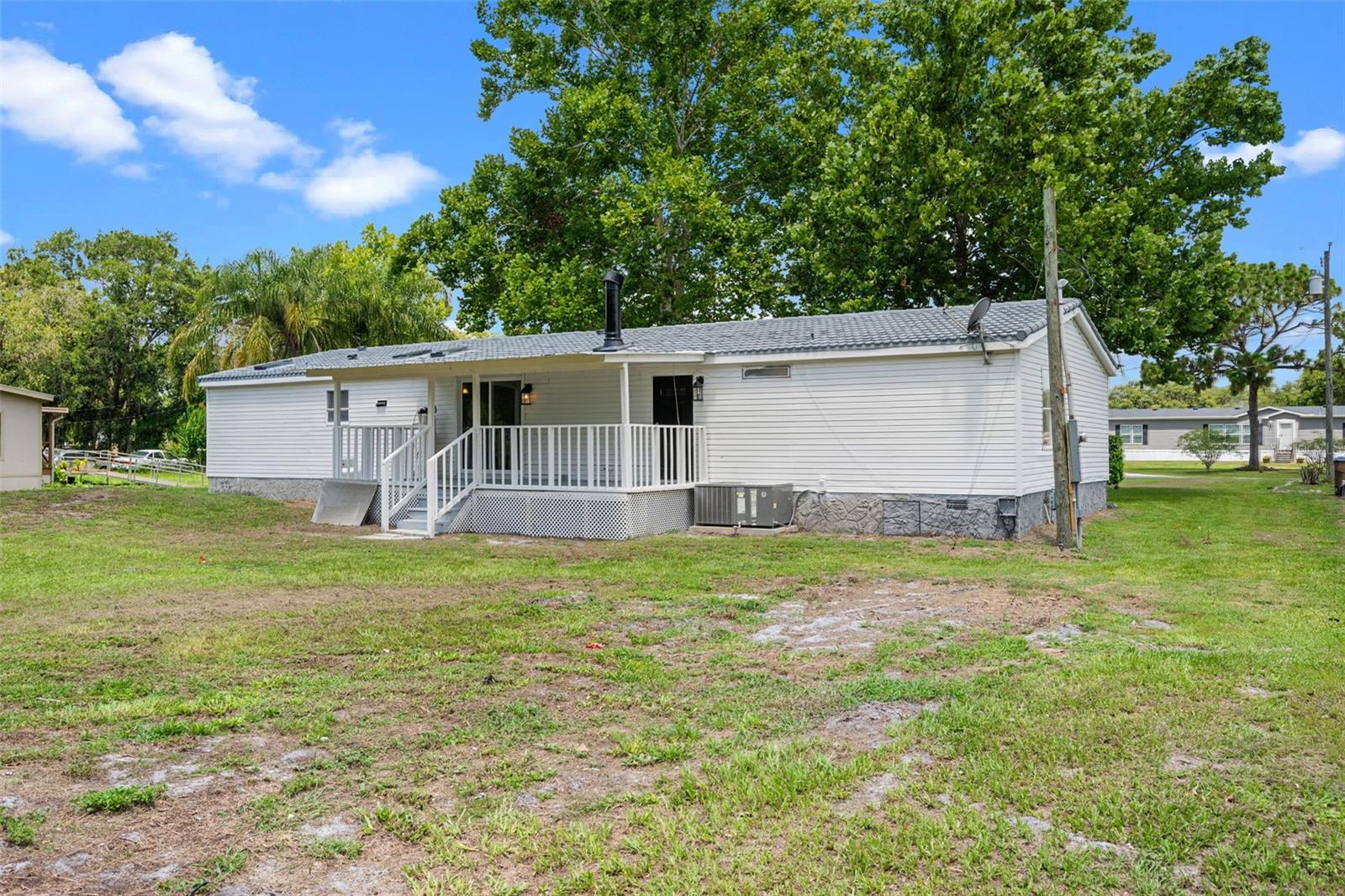 Image 36 of 44 For 171 Sandpine Court