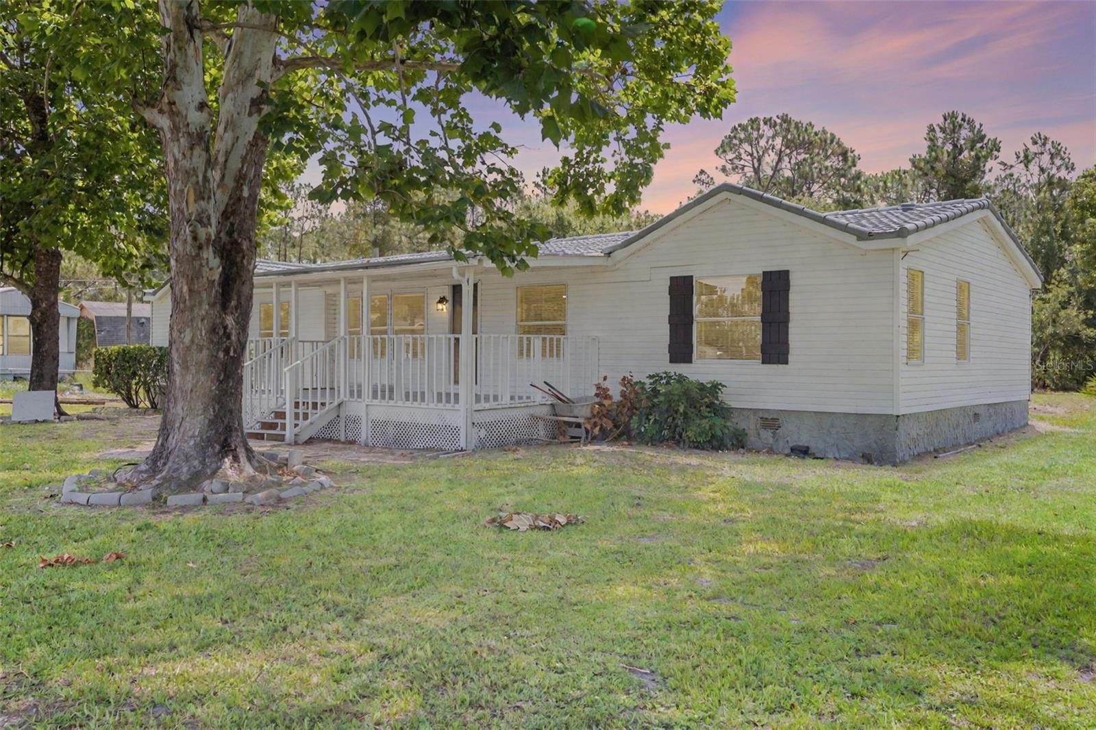Image 43 of 44 For 171 Sandpine Court